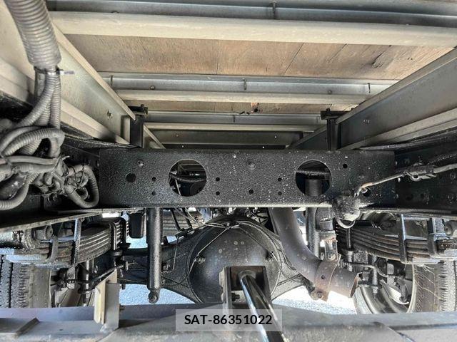Mitsubishi CANTER 2013-11 1584879-13