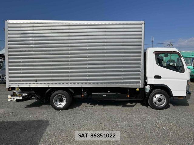 Mitsubishi CANTER 2013-11 1584879-2