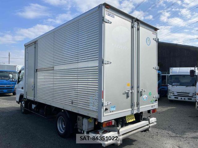Mitsubishi CANTER 2013-11 1584879-3