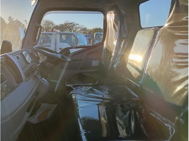 Mitsubishi CANTER 2019-07 1601667-22