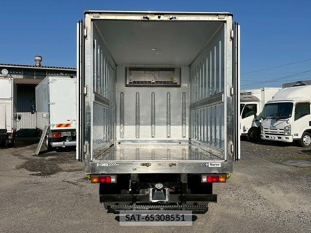 Mitsubishi CANTER 2017-05 1741604-9