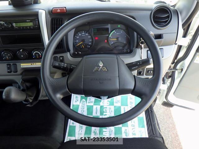 Mitsubishi CANTER 2023-04 1741474-13