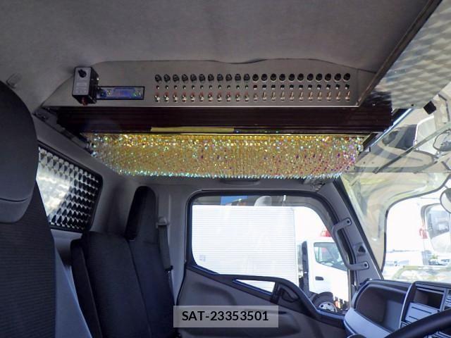Mitsubishi CANTER 2023-04 1741474-26