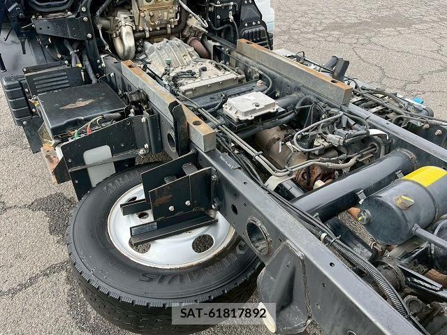 Mitsubishi CANTER 2016-08 1741603-14
