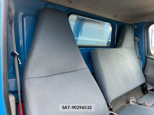 Mitsubishi CANTER 2013-10 1741542-23
