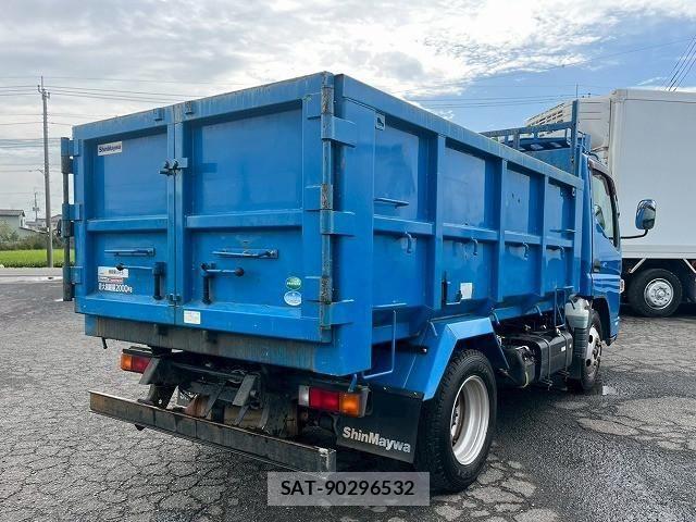 Mitsubishi CANTER 2013-10 1741542-5