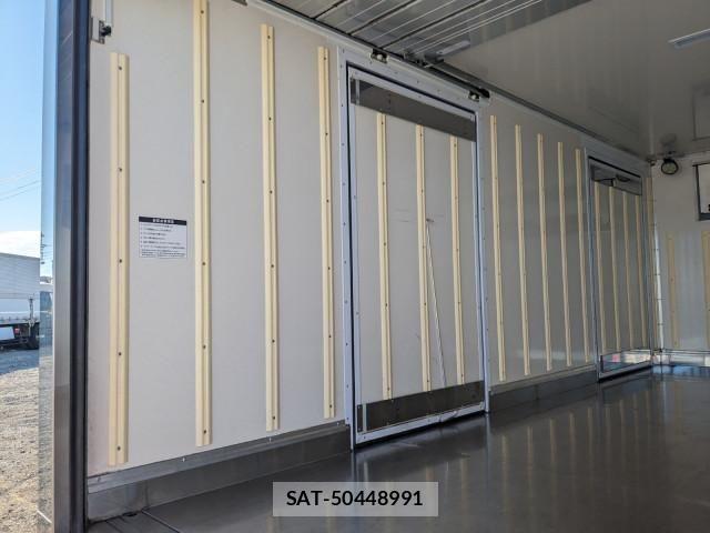 Mitsubishi CANTER 2020-06 1741619-19