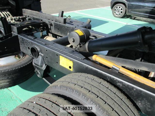 Mitsubishi CANTER 2001-08 1741597-24