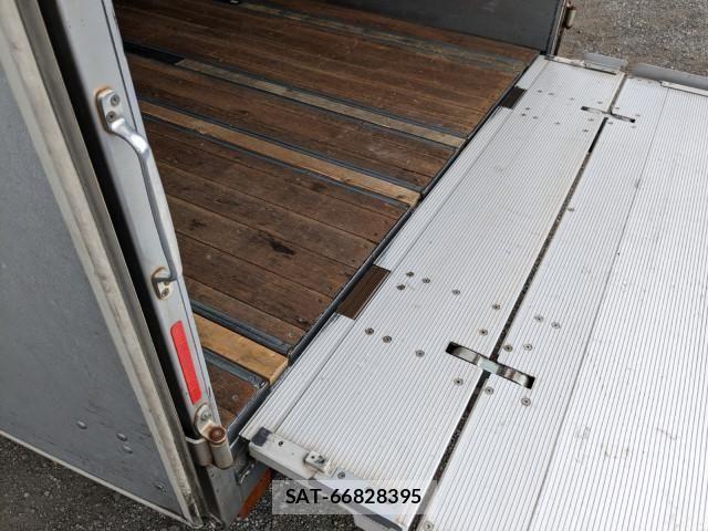 Mitsubishi CANTER 2014-08 1741606-12