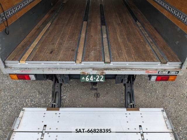 Mitsubishi CANTER 2014-08 1741606-13