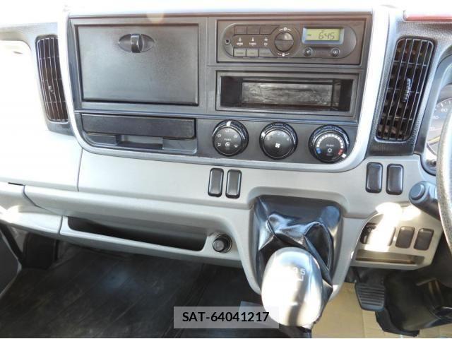 Mitsubishi CANTER 2017-12 1823073-24