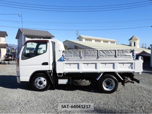 Mitsubishi CANTER 2017-12 1823073-6
