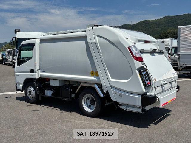 Mitsubishi CANTER 2025-04 2007152-1