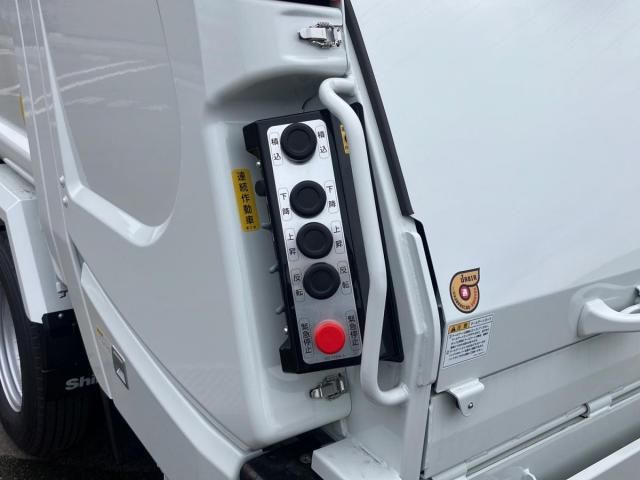 Mitsubishi CANTER 2025-06 2018138-20
