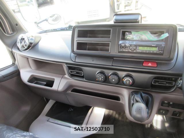 Mitsubishi CANTER 2025-09 2077332-11