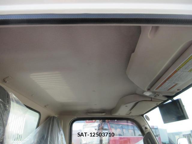 Mitsubishi CANTER 2025-09 2077332-15