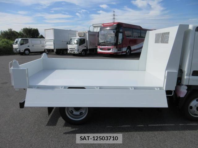 Mitsubishi CANTER 2025-09 2077332-23