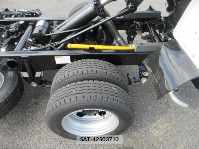 Mitsubishi CANTER 2025-09 2077332-29
