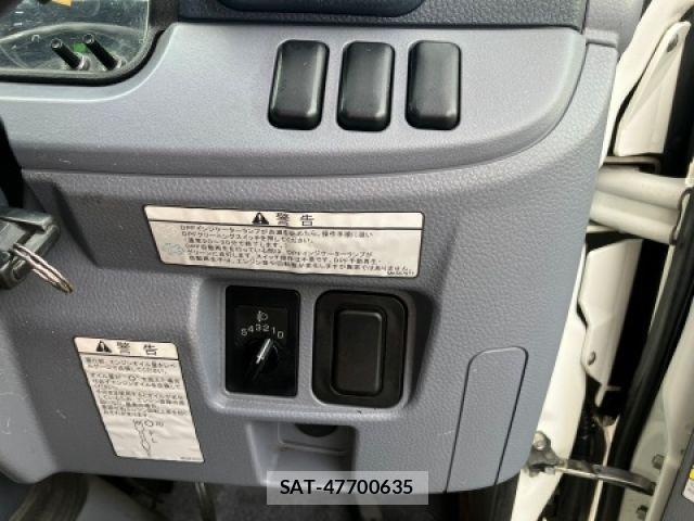 Mitsubishi CANTER 2011-11 2077392-19