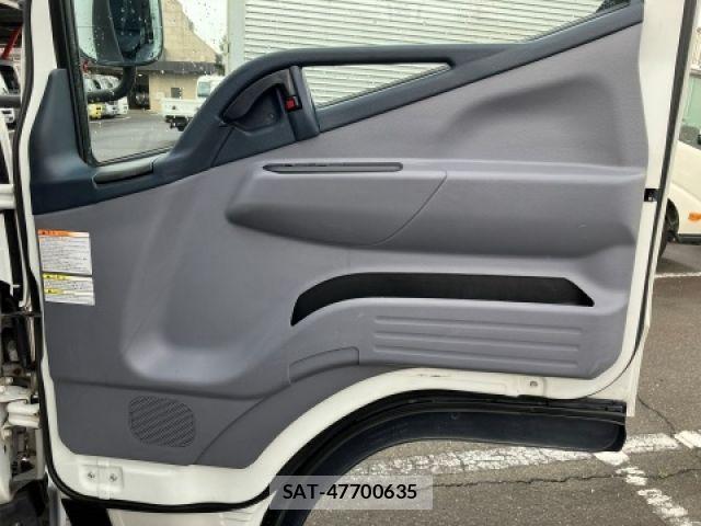 Mitsubishi CANTER 2011-11 2077392-23