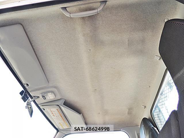 Mitsubishi CANTER 2018-06 2077399-23