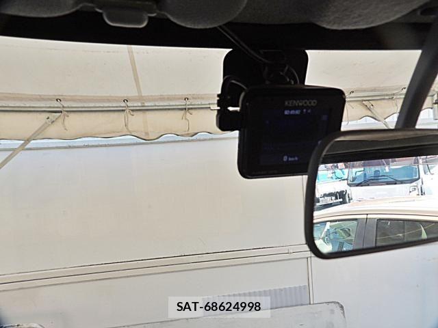 Mitsubishi CANTER 2018-06 2077399-25