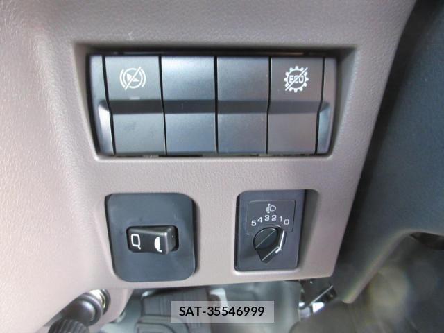Mitsubishi CANTER 2025-09 2077321-13
