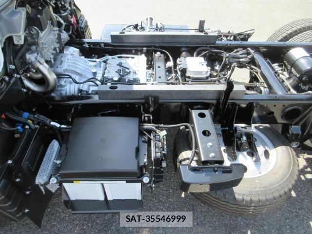 Mitsubishi CANTER 2025-09 2077321-27
