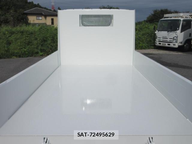 Mitsubishi CANTER 2025-09 2077326-21