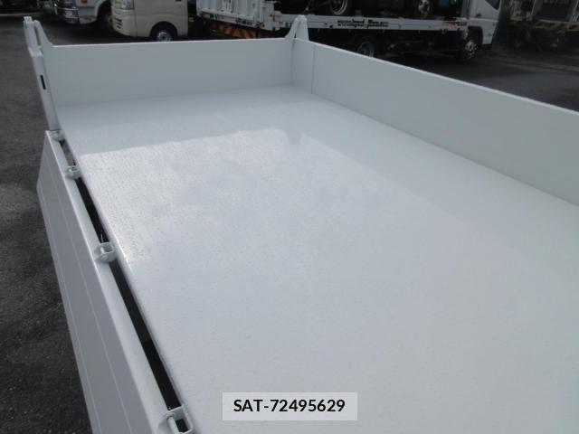 Mitsubishi CANTER 2025-09 2077326-24