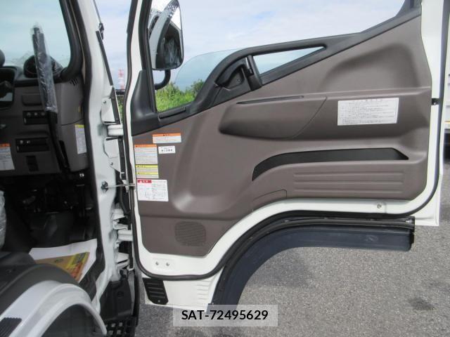 Mitsubishi CANTER 2025-09 2077326-7