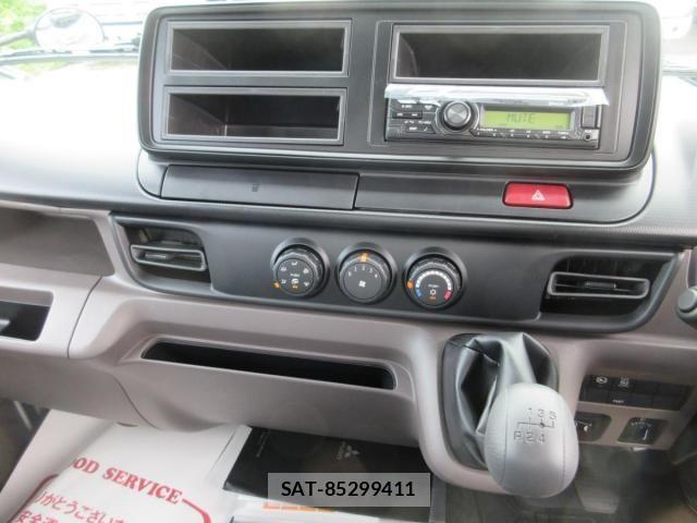 Mitsubishi CANTER 2025-09 2077336-12