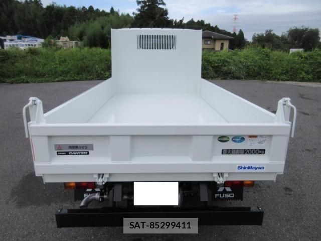 Mitsubishi CANTER 2025-09 2077336-4