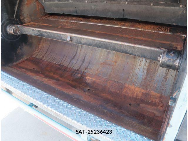 Mitsubishi CANTER 2022-04 2207085-8