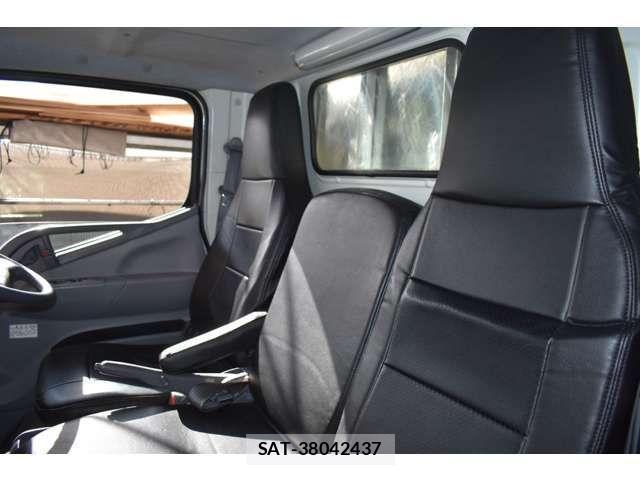 Mitsubishi CANTER 2008-12 2316076-4