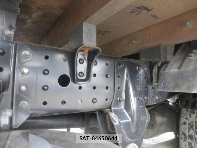Mitsubishi CANTER 2023-03 2316050-10