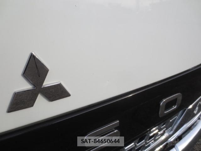 Mitsubishi CANTER 2023-03 2316050-21