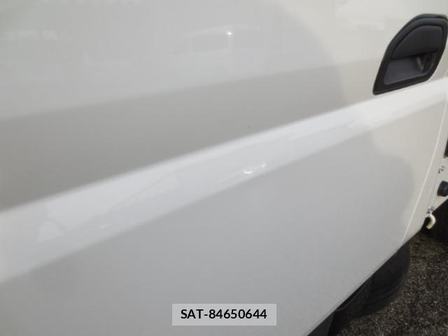 Mitsubishi CANTER 2023-03 2316050-23