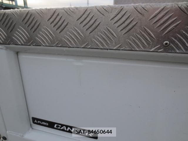 Mitsubishi CANTER 2023-03 2316050-26