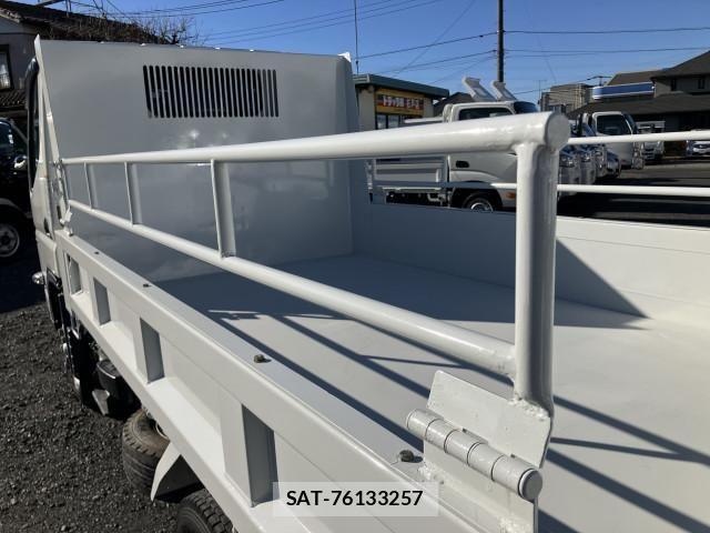 Mitsubishi CANTER 2021-12 2316051-17