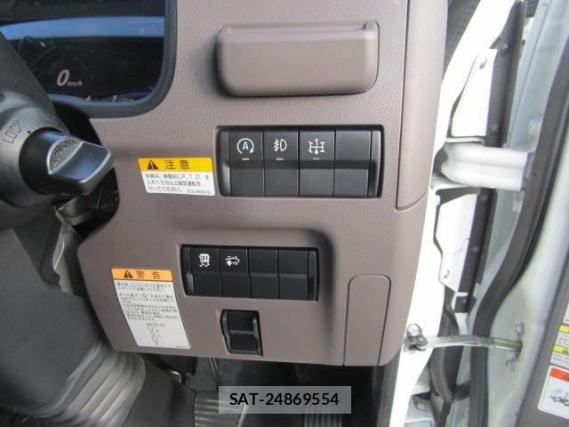 Mitsubishi CANTER 2024-11 2316037-20