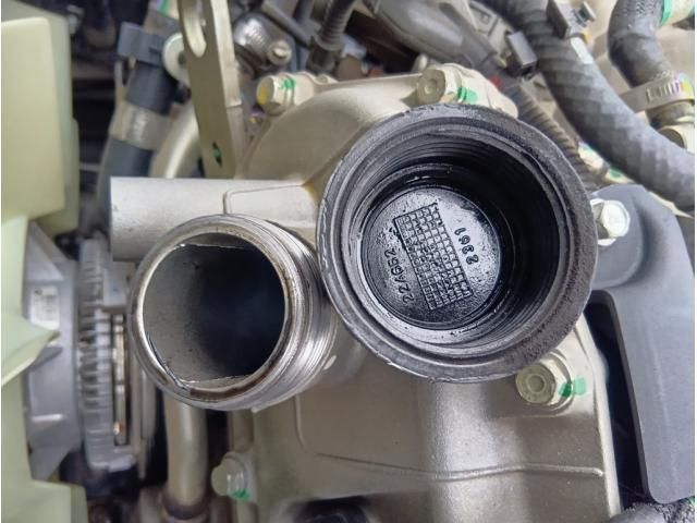 Mitsubishi CANTER 2021-04 2317724-14