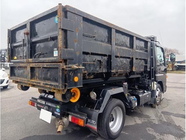Mitsubishi CANTER 2021-04 2317724-2
