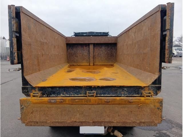 Mitsubishi CANTER 2021-04 2317724-5