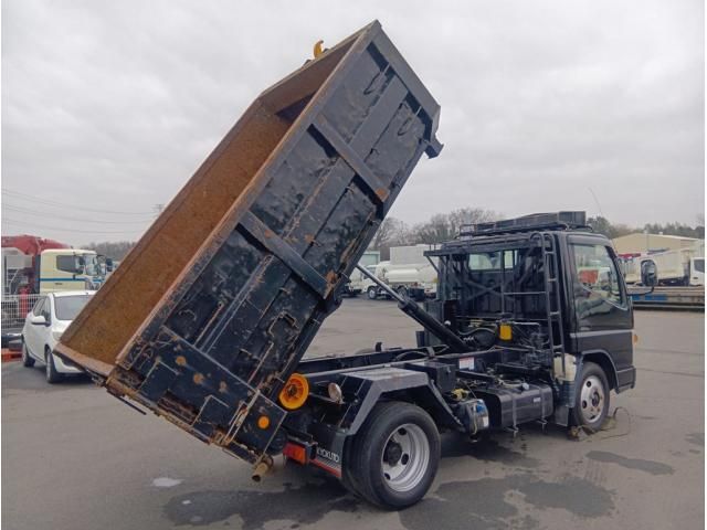 Mitsubishi CANTER 2021-04 2317724-8