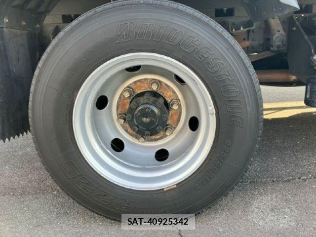 Mitsubishi CANTER 2014-07 2345917-12