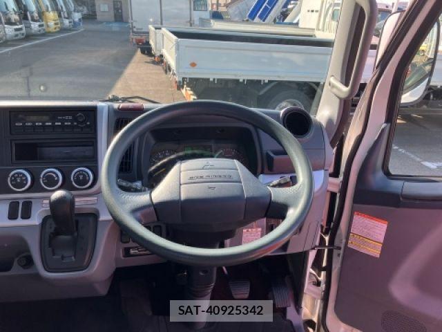 Mitsubishi CANTER 2014-07 2345917-17