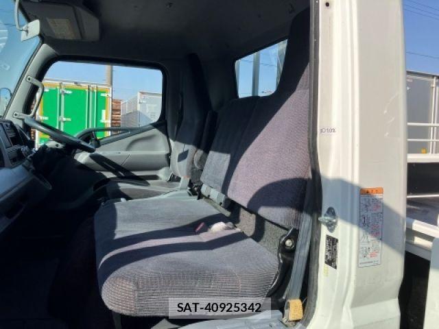 Mitsubishi CANTER 2014-07 2345917-23