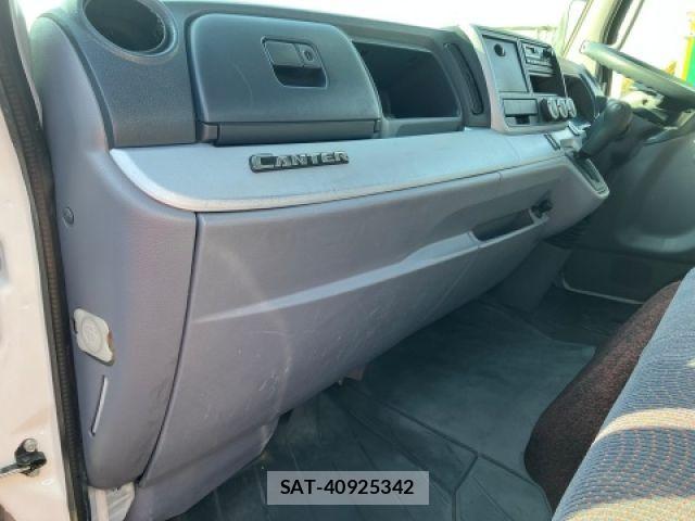 Mitsubishi CANTER 2014-07 2345917-24