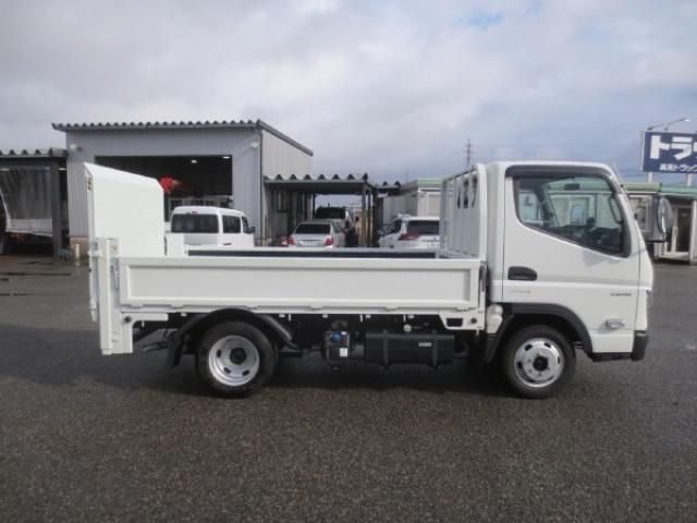 Mitsubishi CANTER 2022-04 2385606-7